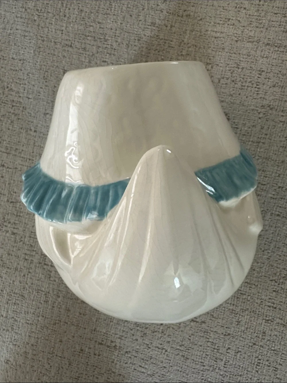 Vintage Ceramic Duck Cookie Jar in White and Blue